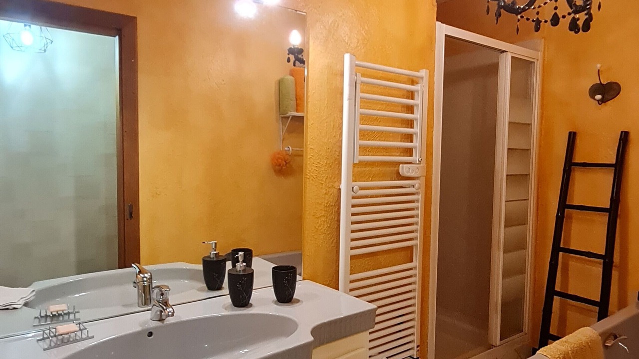 Photo of Bathroom in Vouthon-Haut