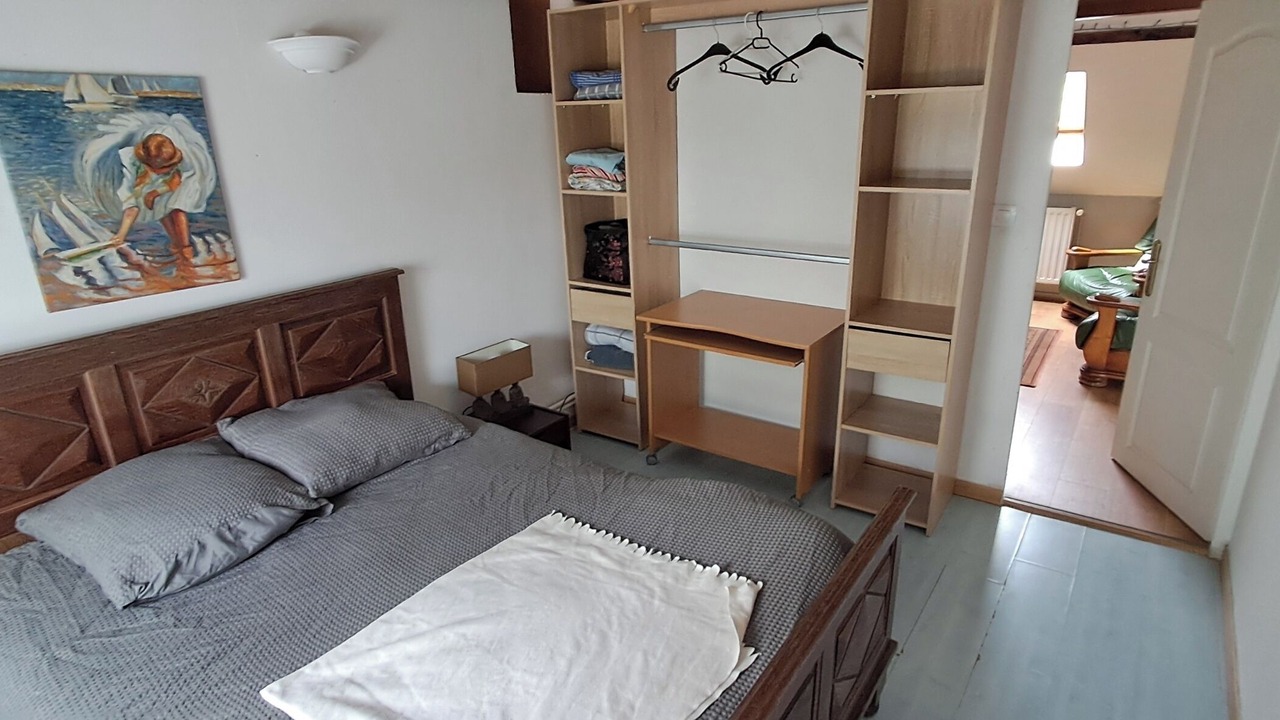 Photo of Bedroom in Ecuelles
