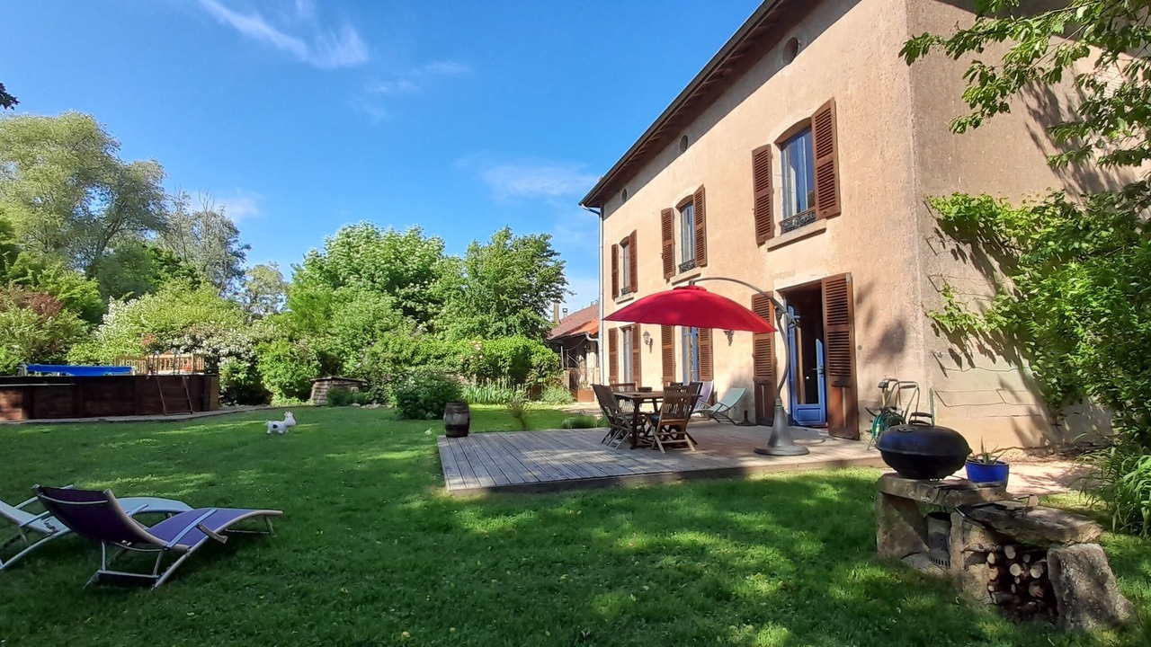 Photo of Outdoor in Saint-Etienne-sur-Reyssouze