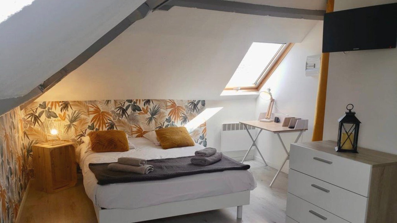 Photo of Bedroom in Valenciennes
