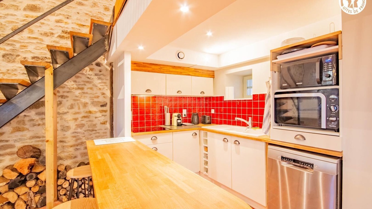Photo of Kitchen in Saint-Andre-le-Desert
