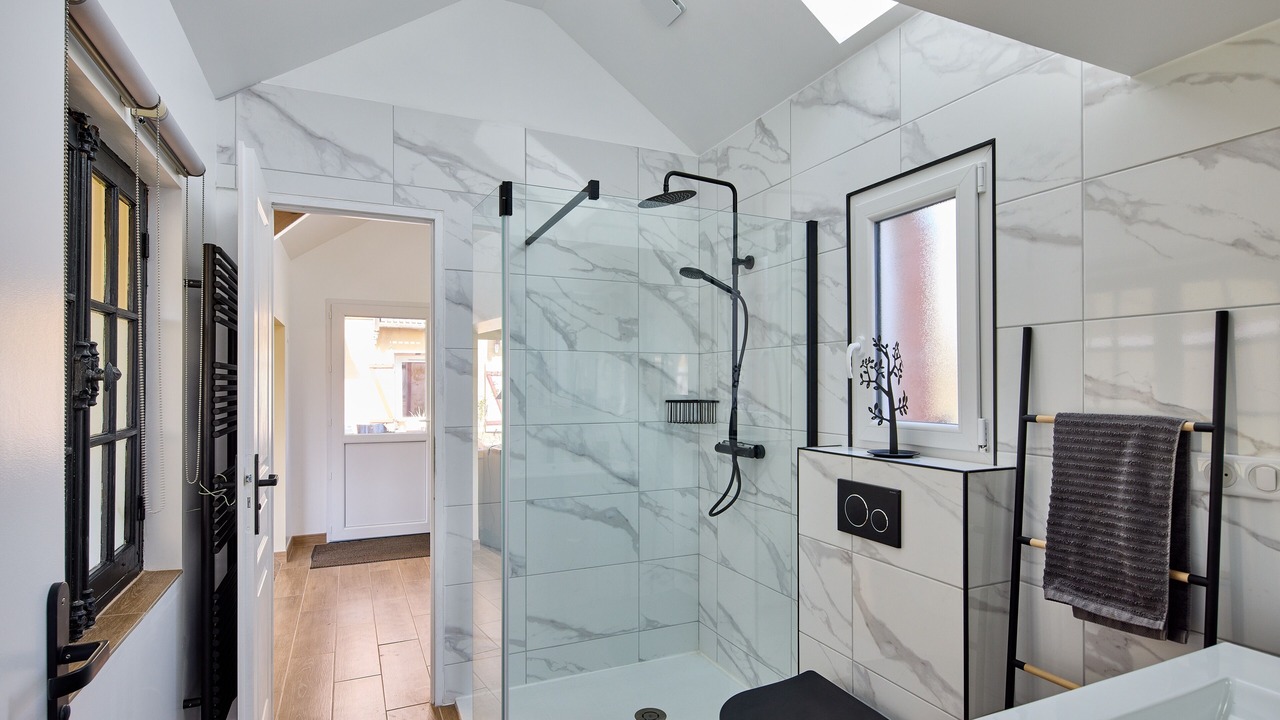 Photo of Bathroom in Gommecourt