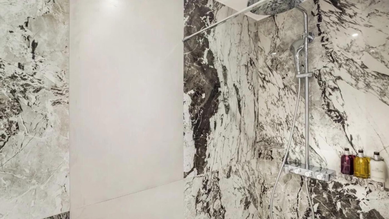 Photo of Bathroom in Quartier du Faubourg-Montmartre