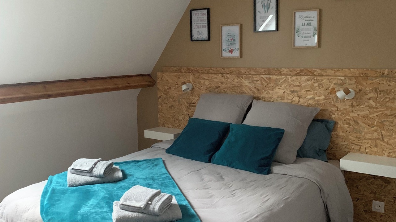 Photo of Bedroom in Trie-Chateau