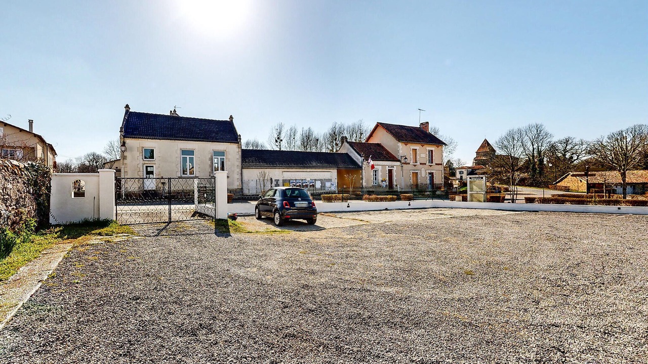 Photo of Others in Oradour-Fanais