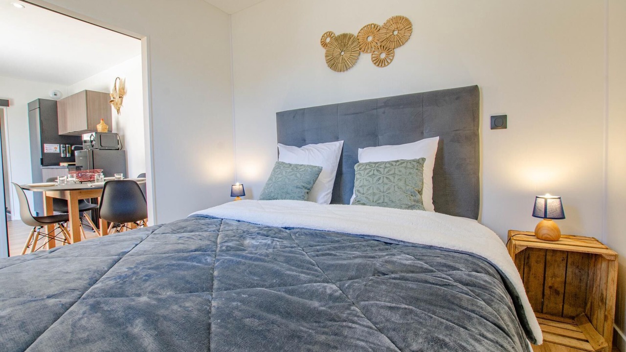 Photo of Bedroom in Arsonval