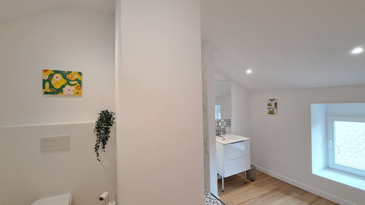 Photo of Bathroom in Berru