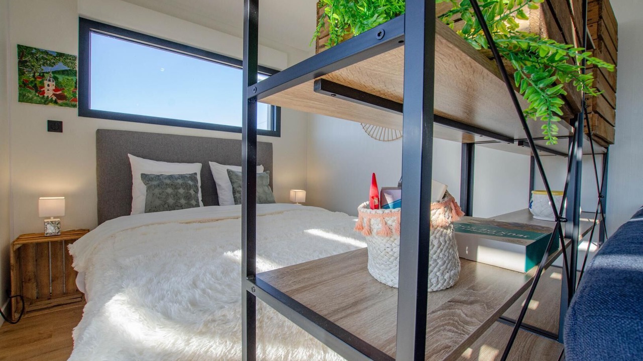 Photo of Bedroom in Arsonval