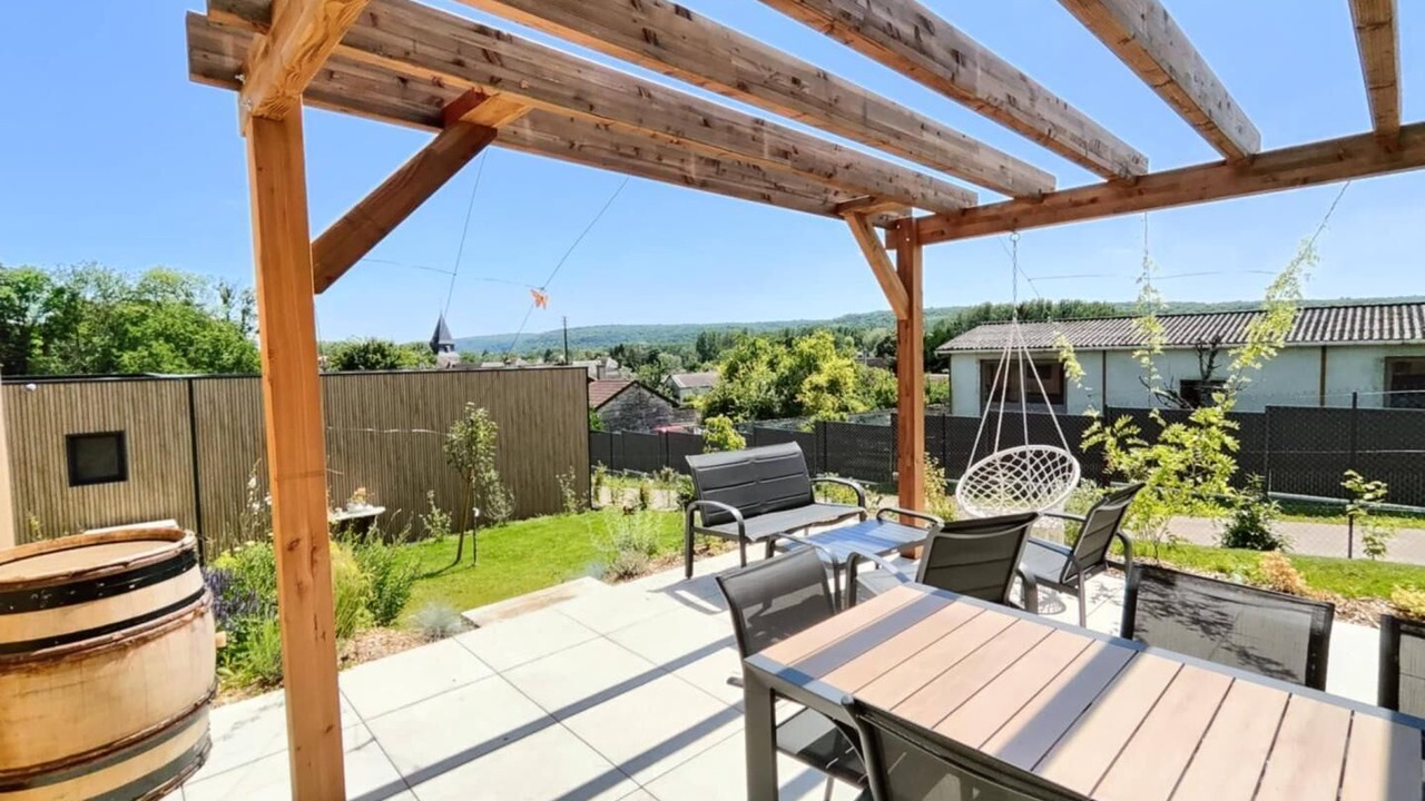 Photo of Outdoor in Arsonval