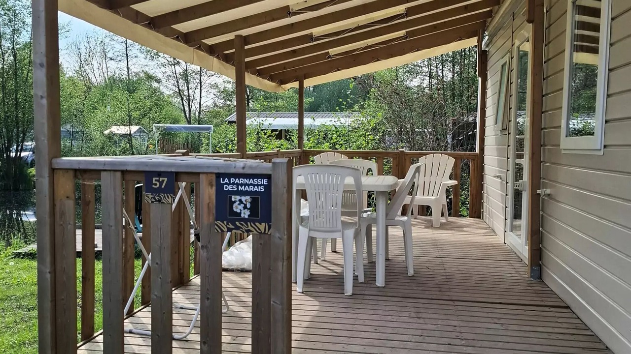 Photo of Outdoor in Long