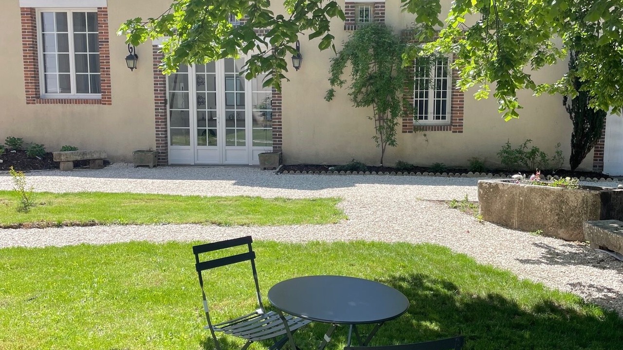 Photo of Outdoor in Brienon-sur-Armancon