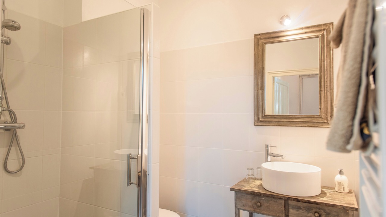 Photo of Bathroom in Saint-Saulge