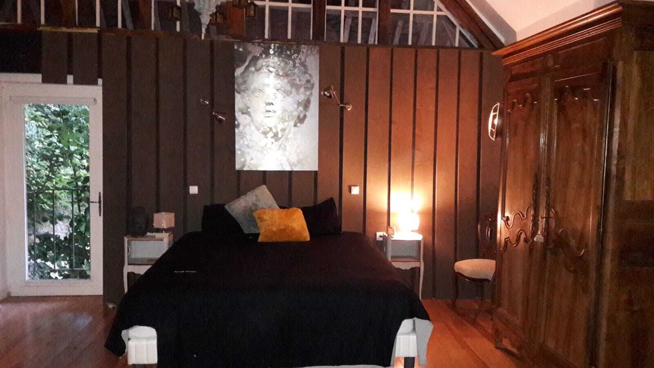 Photo of Bedroom in Le Val d'Hazey
