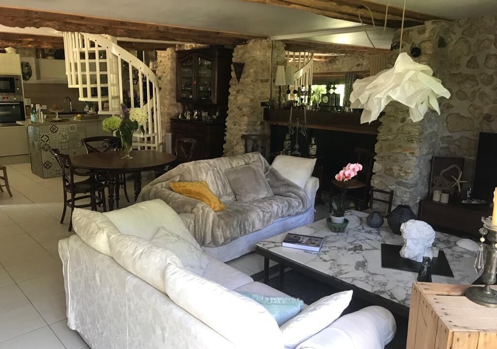 Photo of Livingroom in Le Val d'Hazey