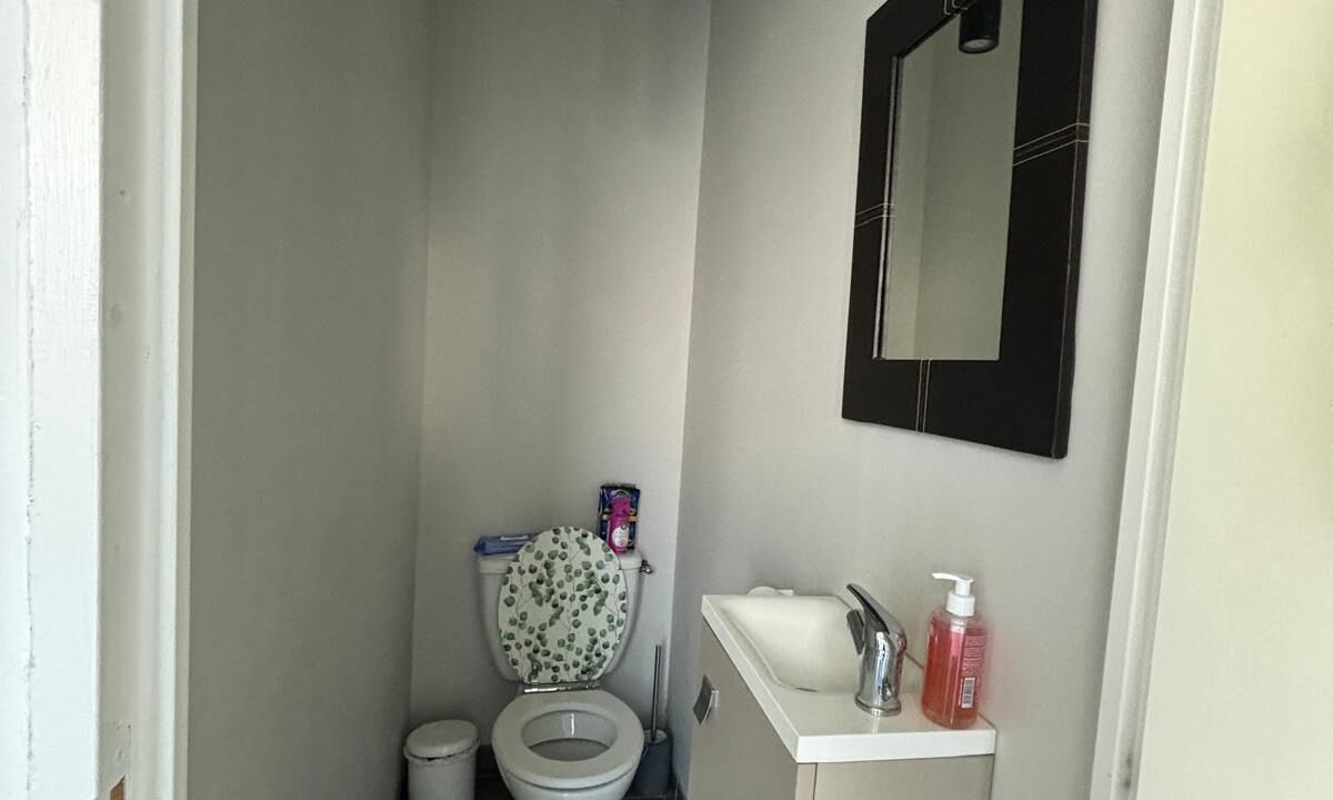 Photo of Bathroom in Gueutteville-les-Gres