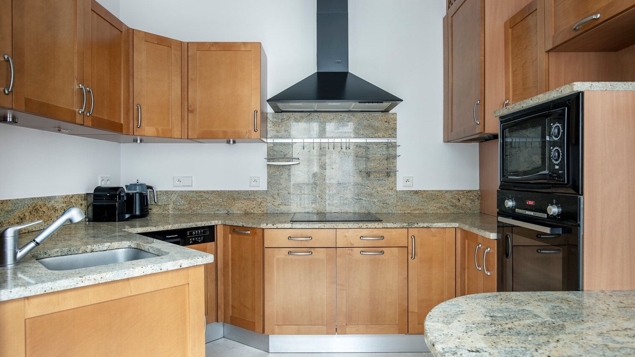Photo of Kitchen in Quartier de la Plaine-de-Monceaux