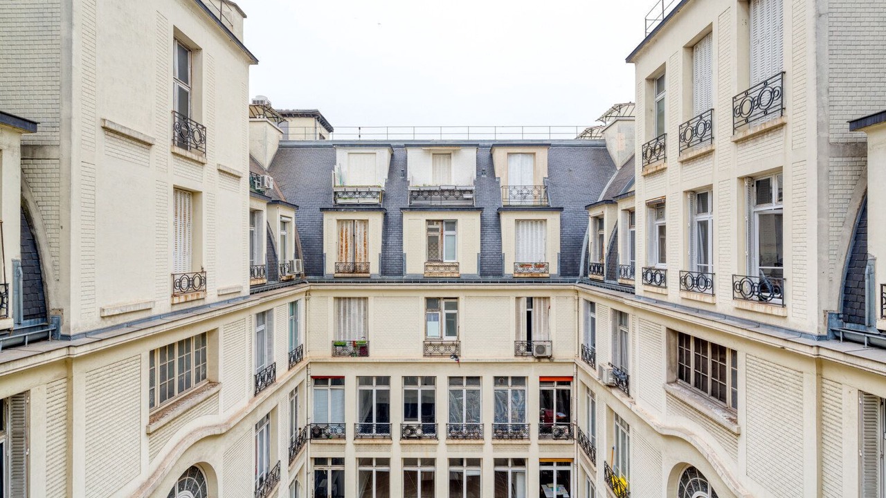Photo of Outdoor in Champs-Elysees