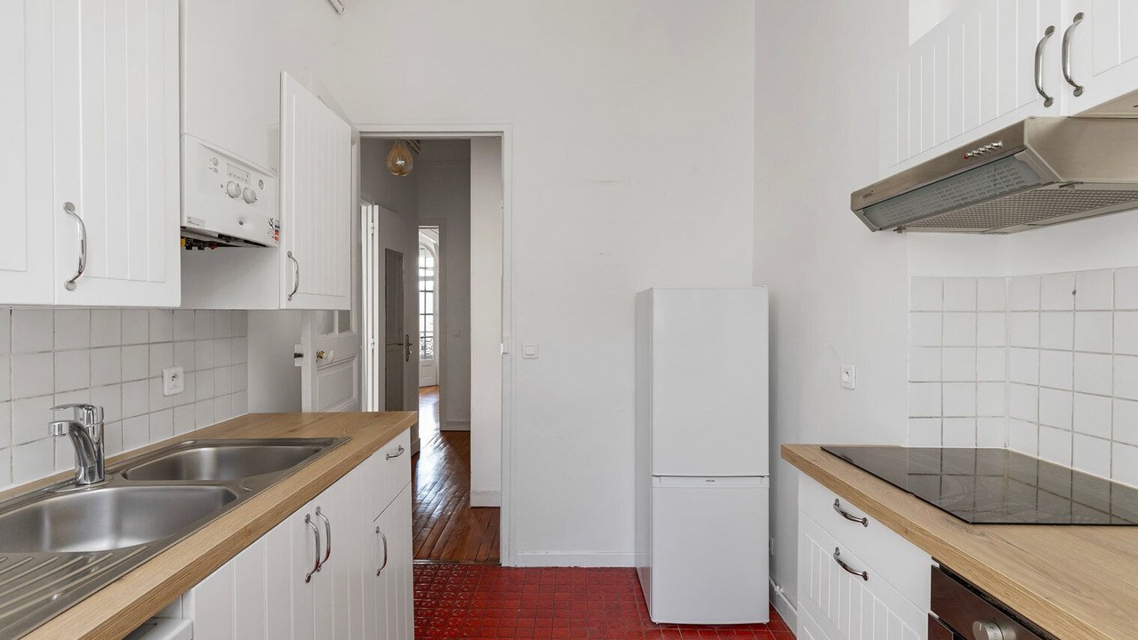 Photo of Kitchen in 17th Arrondissement Batignolles-Monceau