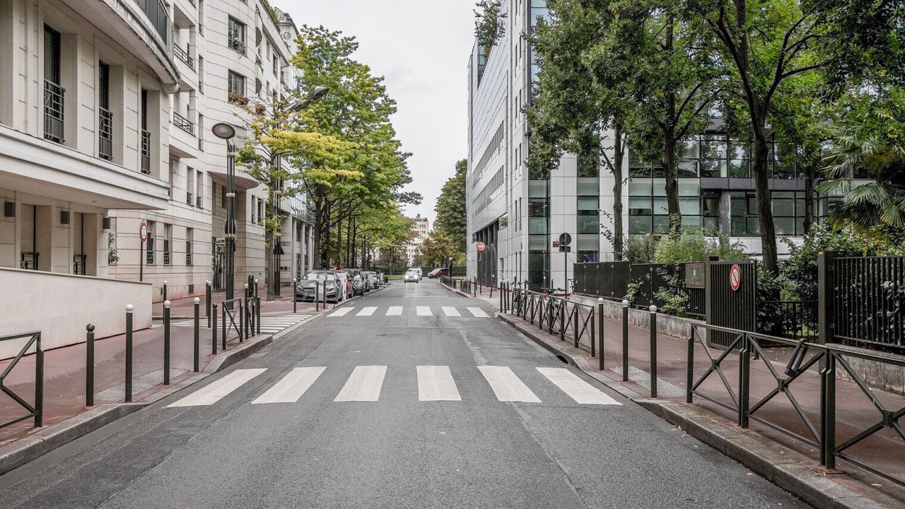 Photo of Others in Levallois-Perret