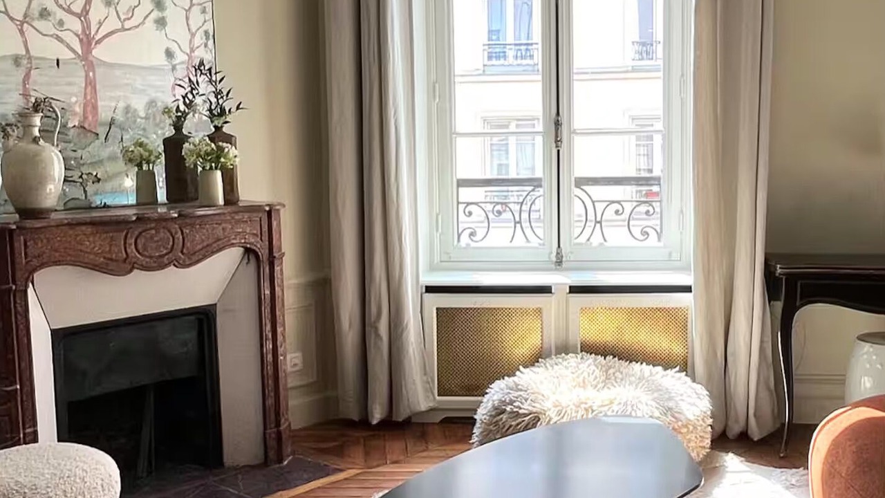 Photo of Bedroom in 2nd Arrondissement