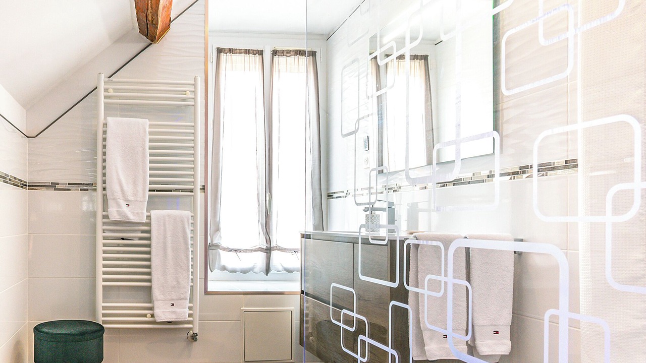 Photo of Bathroom in Le Mesnil-sur-Oger