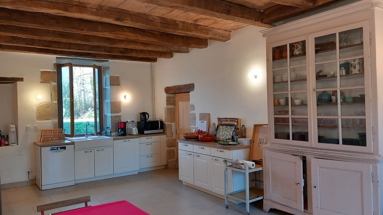 Photo of Kitchen in Saint-Benin-d'Azy