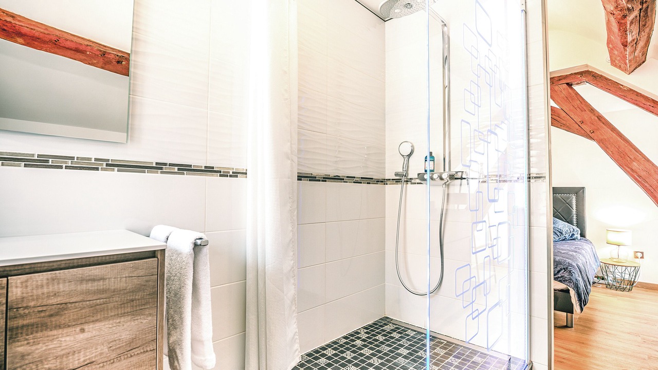 Photo of Bathroom in Le Mesnil-sur-Oger