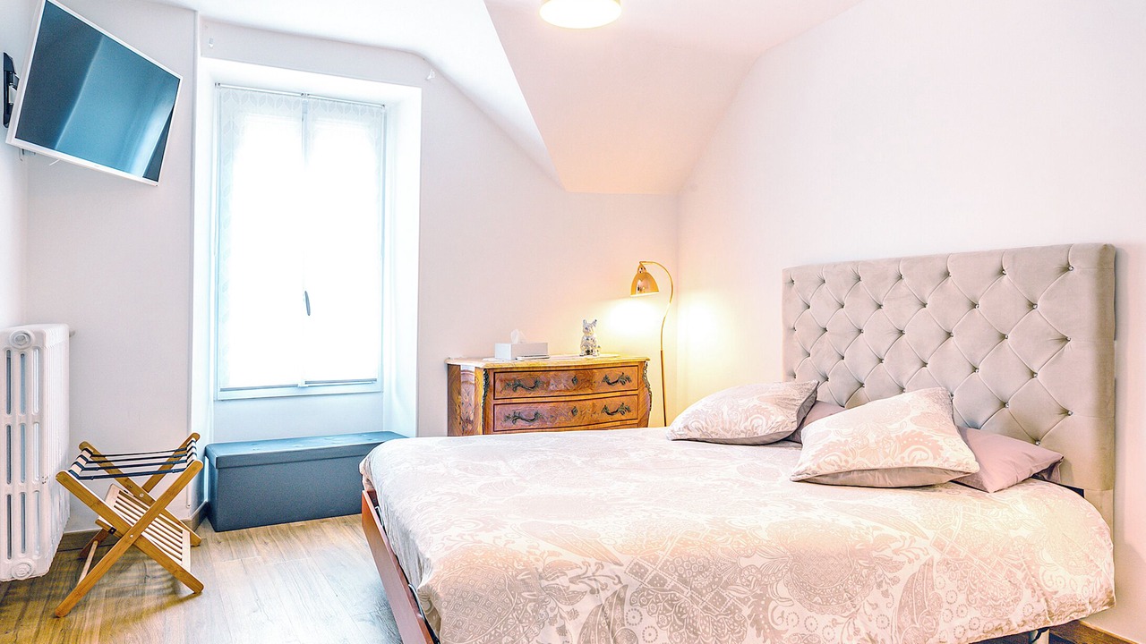 Photo of Bedroom in Le Mesnil-sur-Oger