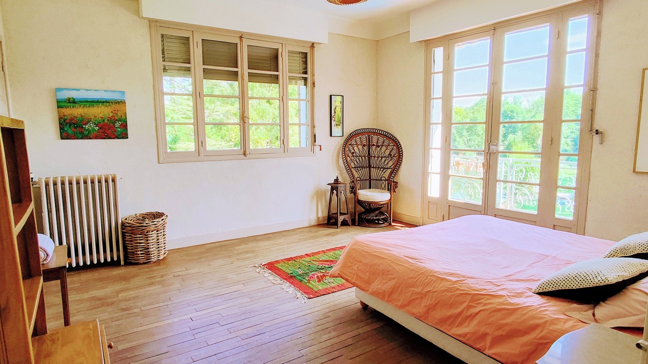 Photo of Bedroom in Buno-Bonnevaux