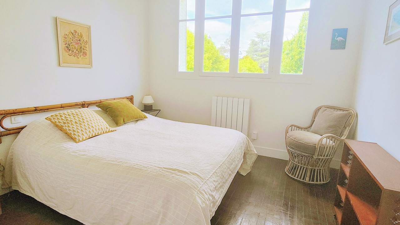 Photo of Bedroom in Buno-Bonnevaux