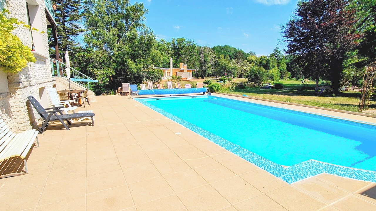 Photo of Outdoor in Buno-Bonnevaux