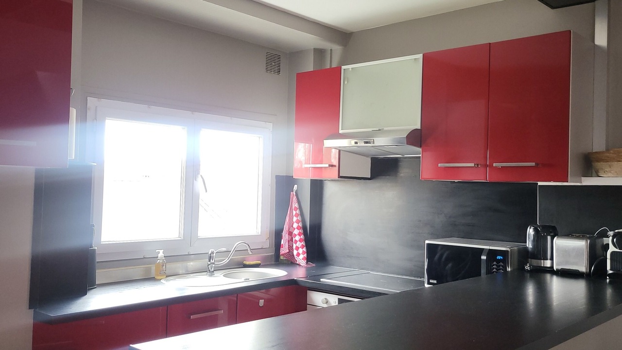 Photo of Kitchen in La Varenne Saint-Hilaire