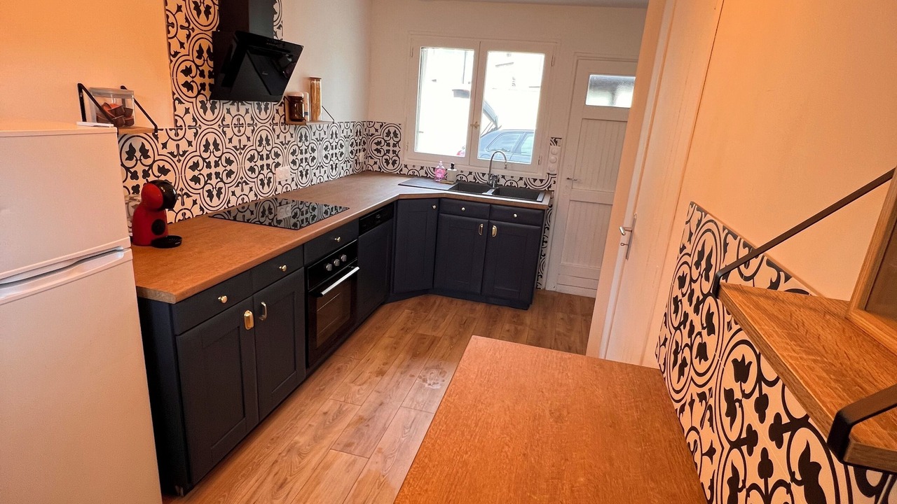 Photo of Kitchen in Saint-Julien-les-Villas