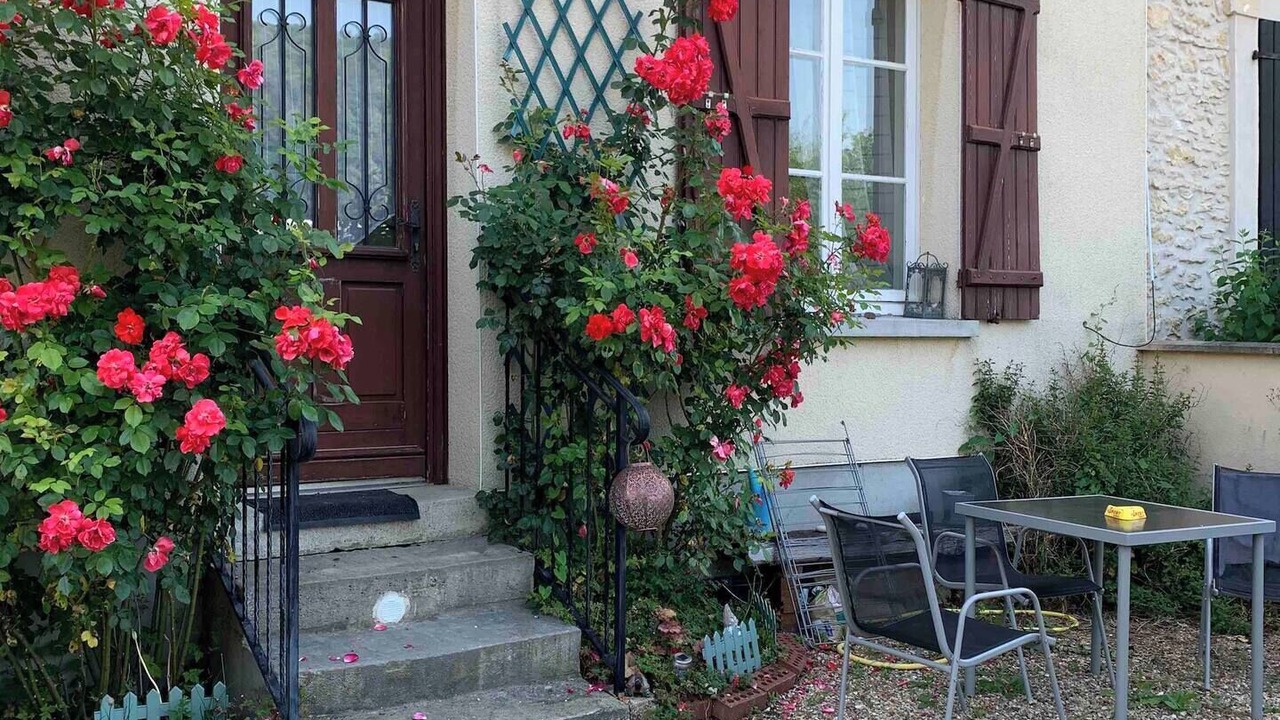 Photo of Outdoor in Bus-Saint-Remy