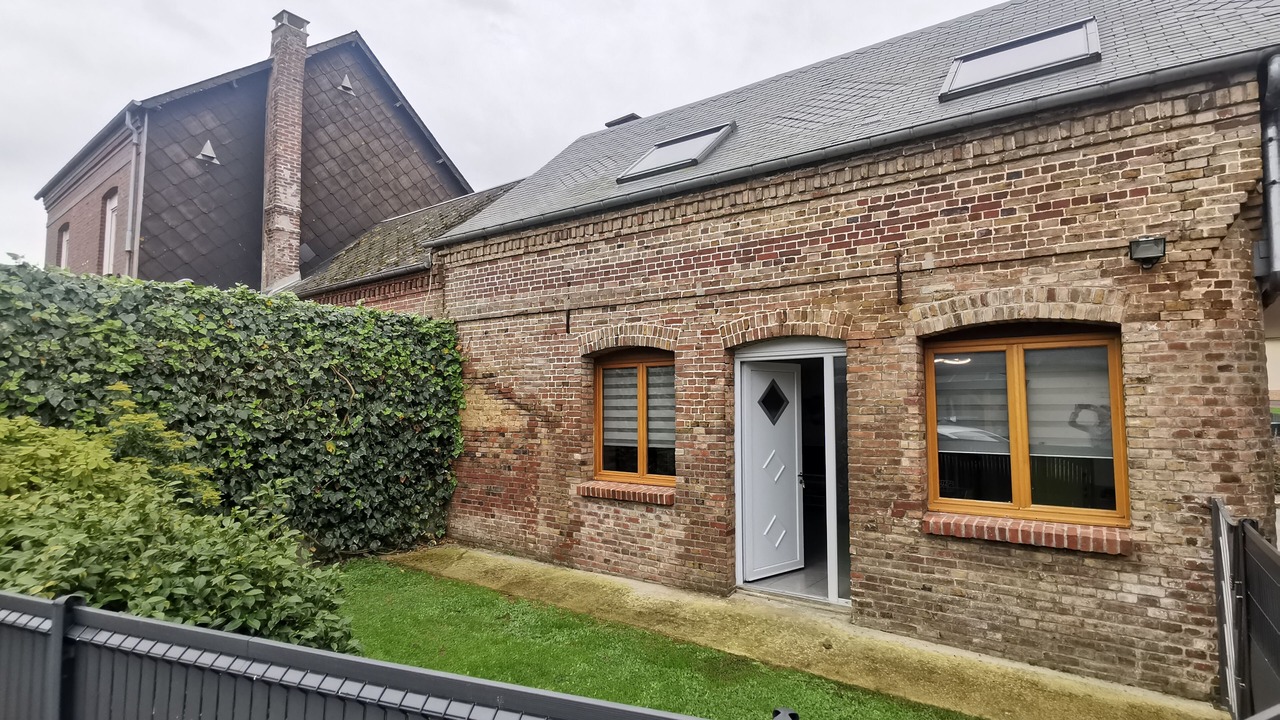 Photo of Outdoor in Meneslies