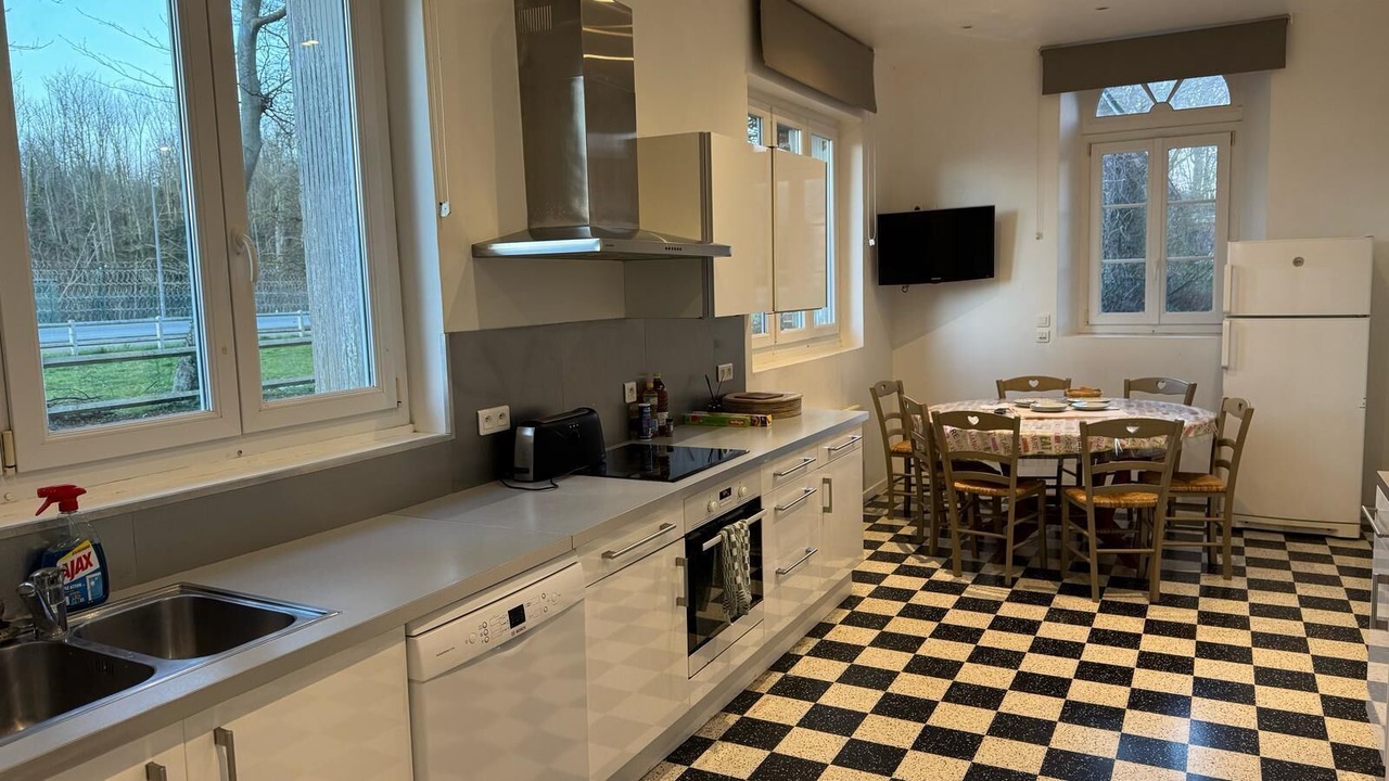 Photo of Kitchen in Paluel