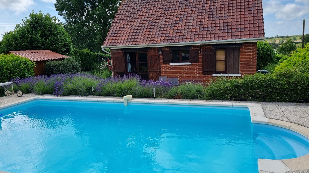 Photo of Outdoor in Vron
