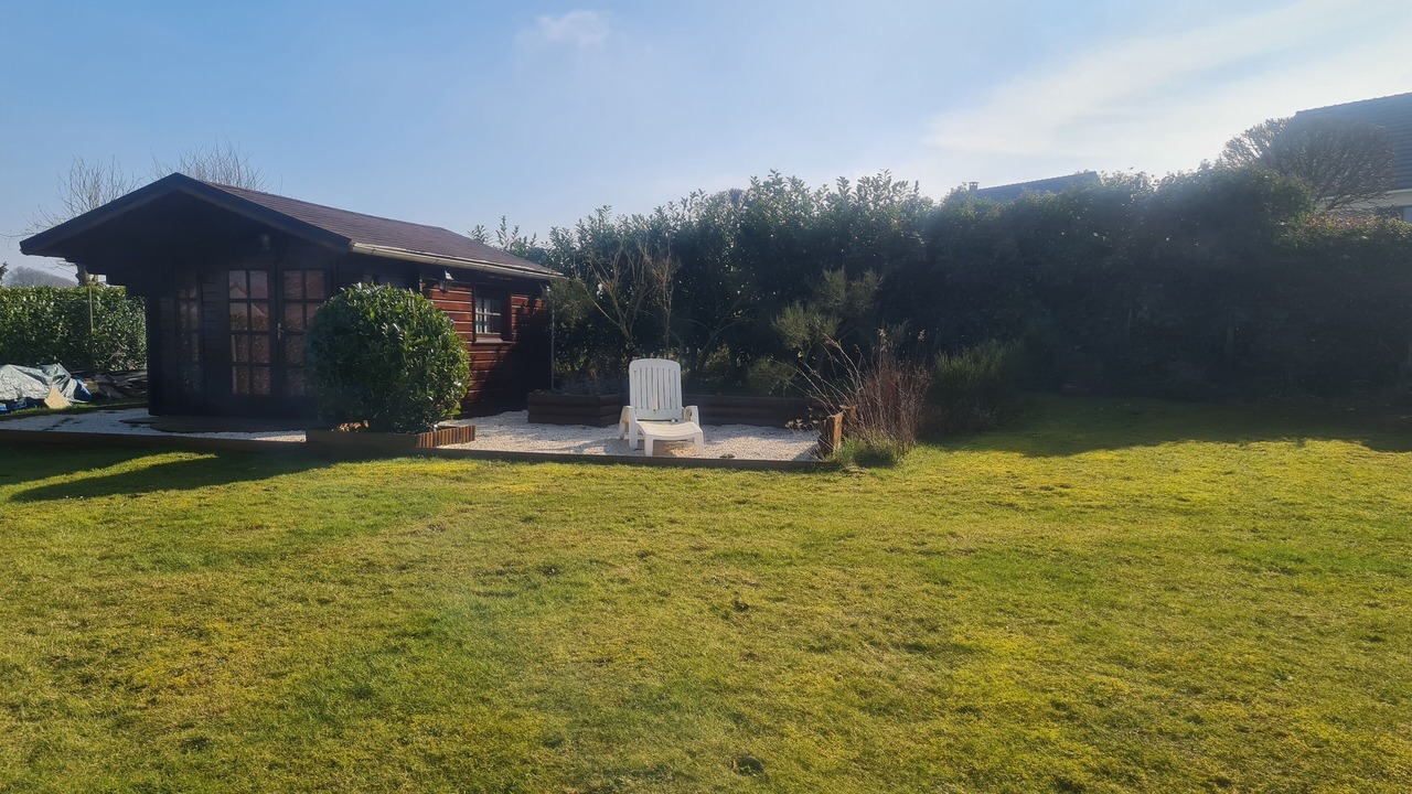 Photo of Outdoor in Vron