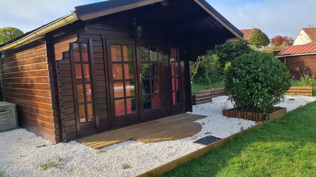 Photo of Outdoor in Vron