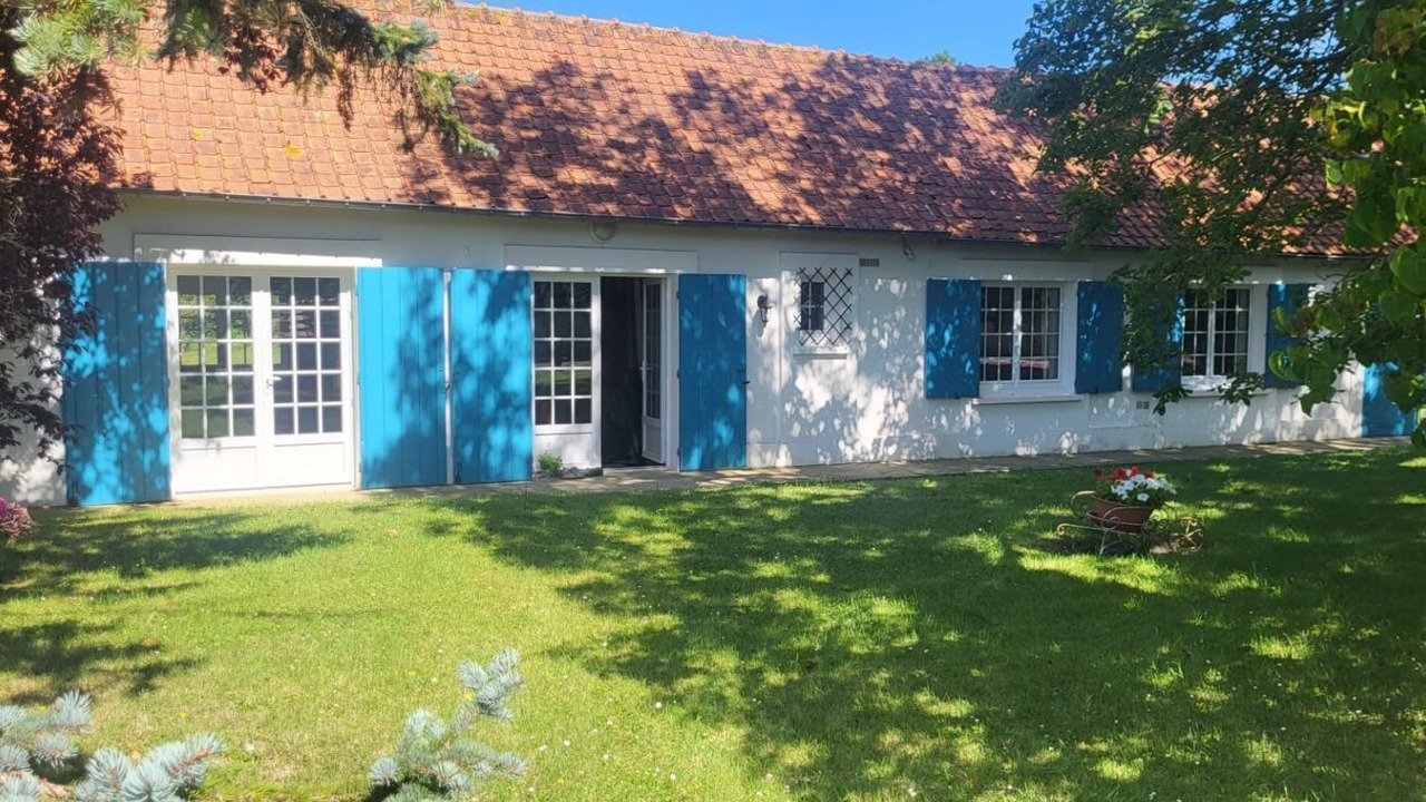 Photo of Outdoor in Pende