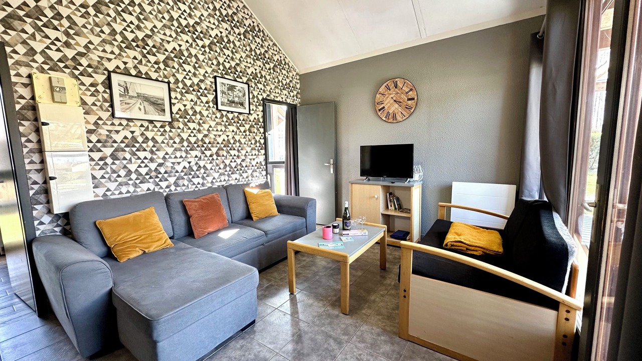 Photo of Livingroom in Signy-le-Petit