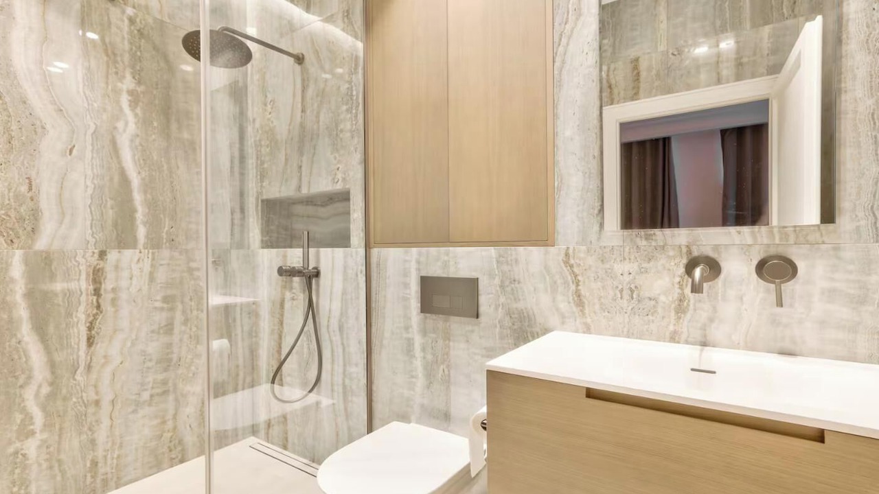 Photo of Bathroom in Madeleine