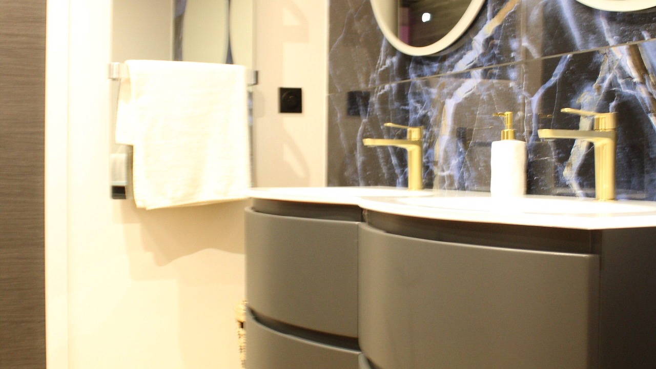 Photo of Bathroom in Chartres