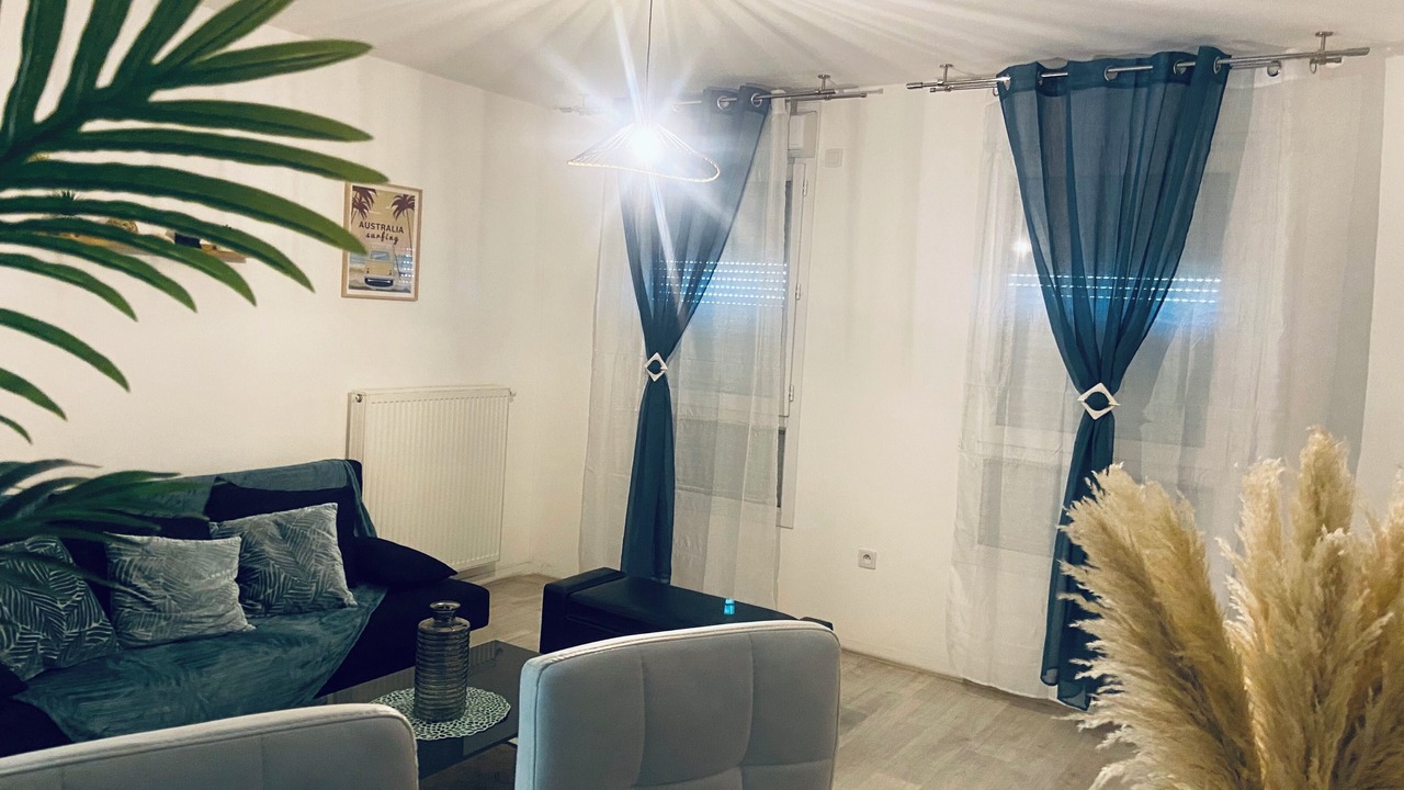 Photo of Livingroom in Goussainville