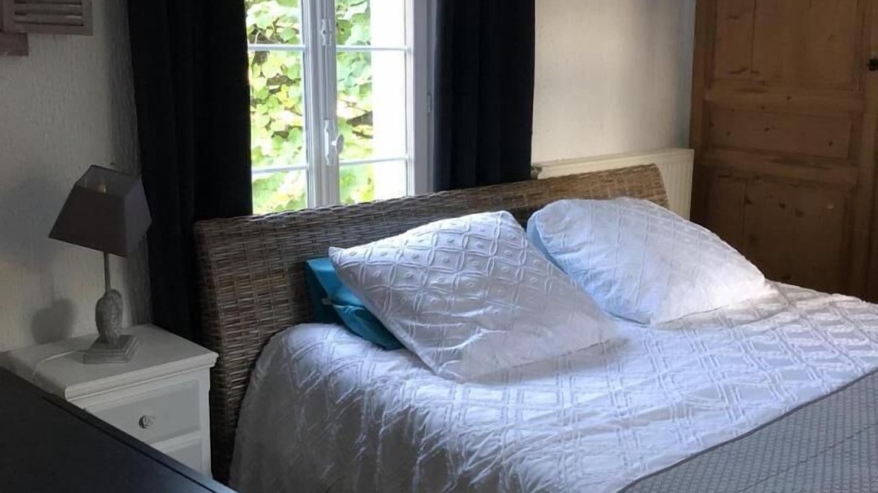 Photo of Bedroom in Carly