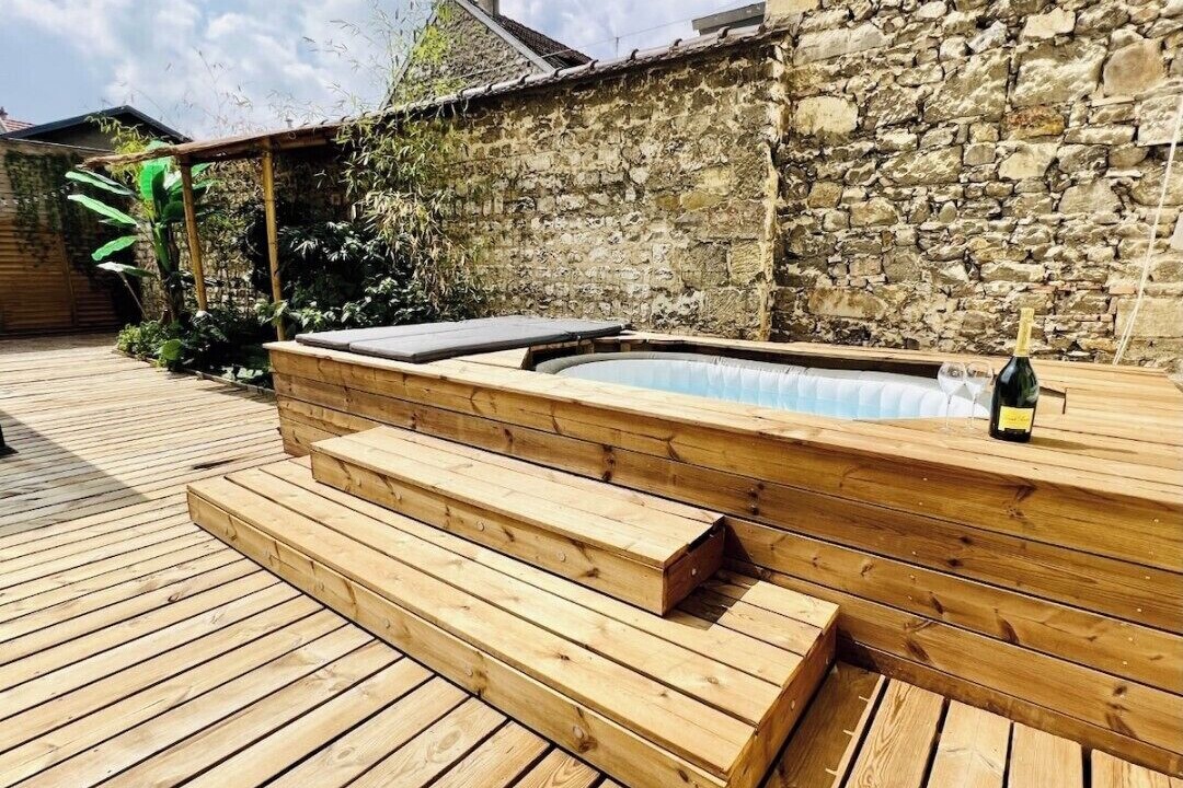 Photo of Patio Balcony in Hincmar