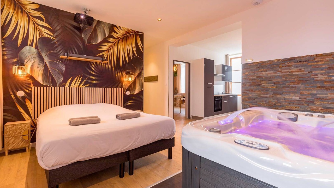 Photo of Bedroom in Le Creusot