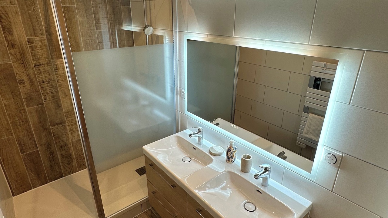 Photo of Bathroom in Enghien-les-Bains