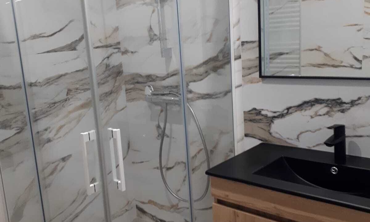 Photo of Bathroom in Feneu
