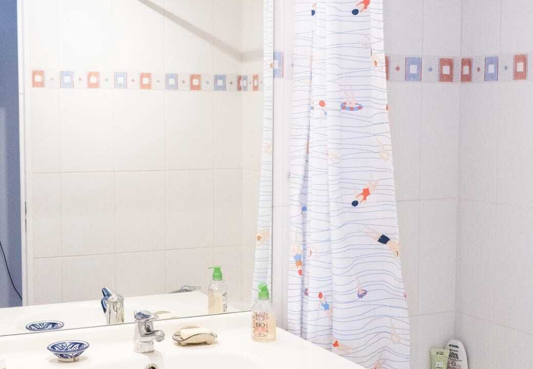 Photo of Bathroom in Saint-Ouen